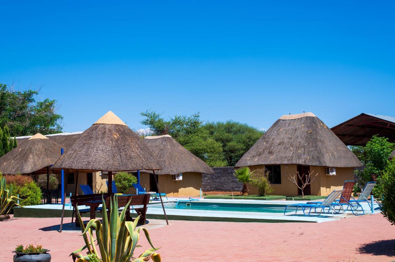 Msc Hotel Otjiwarongo Monitronics Extérieur photo