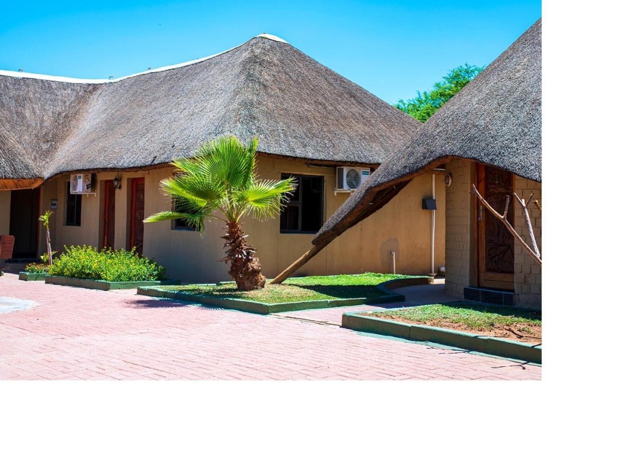 Msc Hotel Otjiwarongo Monitronics Extérieur photo